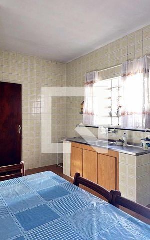 Casa à venda com 340m², 3 quartos e 4 vagasCasa 1 - Cozinha
