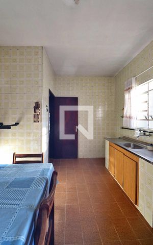 Casa à venda com 340m², 3 quartos e 4 vagasCasa 1 - Cozinha