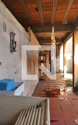 Casa à venda com 340m², 3 quartos e 4 vagasCasa 1 - Área de Serviço