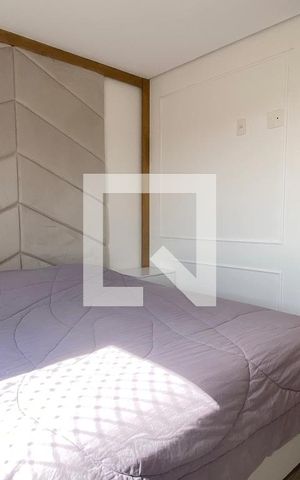 Apartamento para alugar com 68m², 2 quartos e 1 vagasuíte