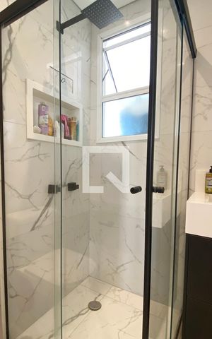 Apartamento para alugar com 68m², 2 quartos e 1 vagaBanheiro Corredor
