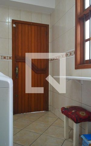 Casa à venda com 200m², 3 quartos e 1 vagaÁrea Serviço 