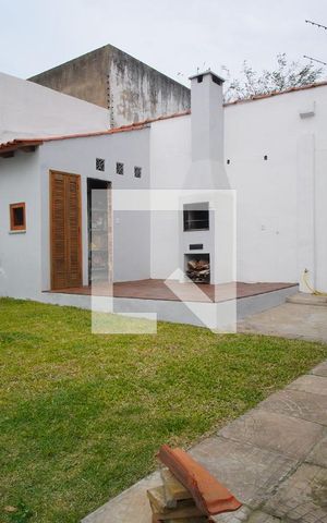 Casa à venda com 200m², 3 quartos e 1 vagaPátio _Fundos 