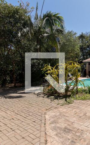 Casa à venda com 262m², 3 quartos e 5 vagasPiscina