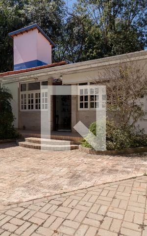 Casa à venda com 262m², 3 quartos e 5 vagasÁrea externa