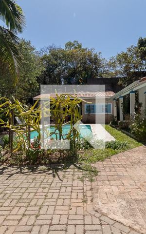 Casa à venda com 262m², 3 quartos e 5 vagasÁrea externa