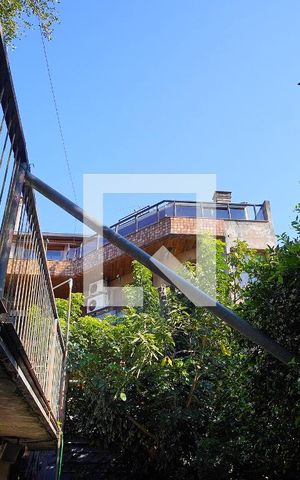 Casa para alugar com 400m², 3 quartos e 6 vagasQuintal