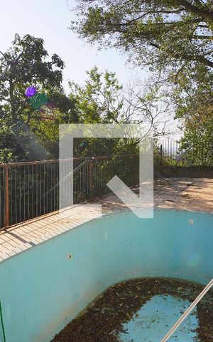 Casa para alugar com 400m², 3 quartos e 6 vagasÁrea Externa