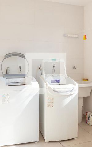 Studio para alugar com 13m², 1 quarto e sem vaga Studio para alugar com 13m², 1 quarto e sem vagaÁrea comum - Lavanderia