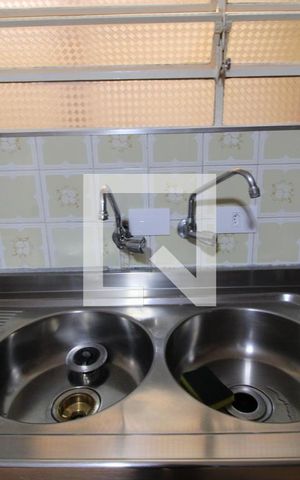 Casa à venda com 91m², 2 quartos e 2 vagasPia da cozinha