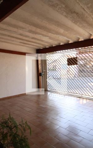 Casa à venda com 91m², 2 quartos e 2 vagasGaragem