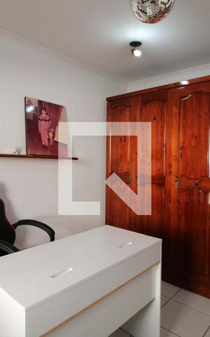 Casa à venda com 91m², 2 quartos e 2 vagasSuíte 2