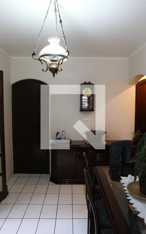 Casa à venda com 330m², 4 quartos e 3 vagasSala de Jantar- Casa 1
