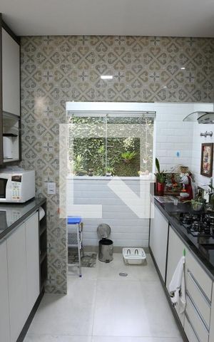 Casa à venda com 330m², 4 quartos e 3 vagasCozinha - Casa 2