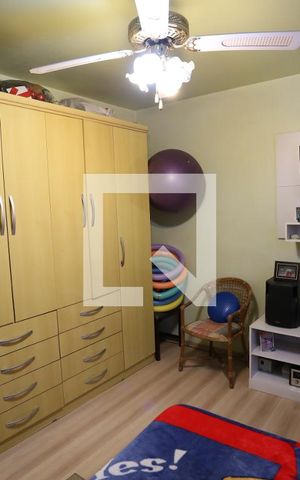 Casa à venda com 330m², 4 quartos e 3 vagasQuarto 3 - Casa 1