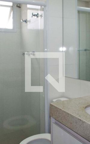 Apartamento à venda com 59m², 2 quartos e 1 vaga Apartamento à venda com 59m², 2 quartos e 1 vagaBanheiro