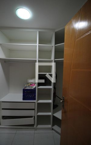 Apartamento à venda com 165m², 3 quartos e 1 vagaCloset