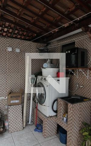 Apartamento à venda com 165m², 3 quartos e 1 vagaÁrea de Serviço