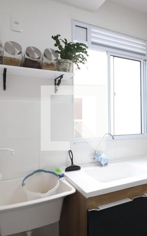 Apartamento à venda com 41m², 2 quartos e 1 vagaCozinha e Área de Serviço