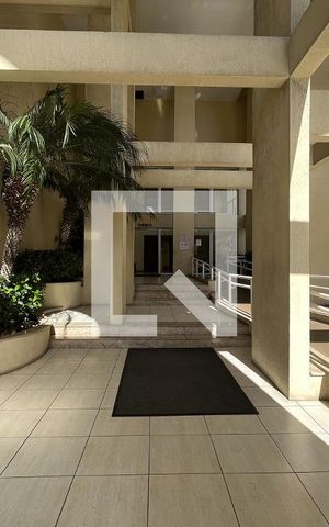 Apartamento à venda com 72m², 2 quartos e 1 vagaEntrada