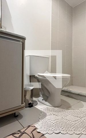 Apartamento à venda com 72m², 2 quartos e 1 vagaBanheiro Social