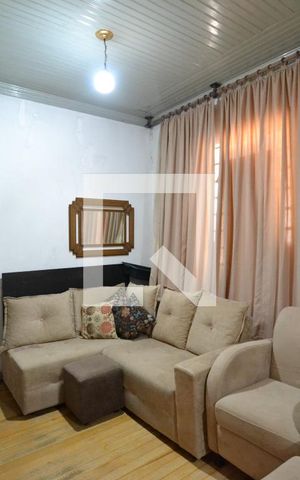 Casa à venda com 180m², 3 quartos e 3 vagasSala