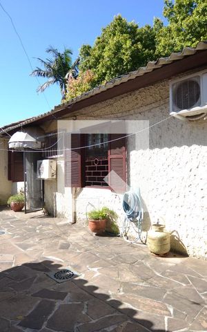 Casa à venda com 180m², 3 quartos e 3 vagasÁrea Externa
