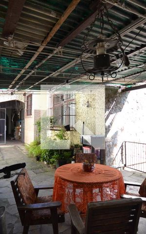 Casa à venda com 180m², 3 quartos e 3 vagasÁrea Externa
