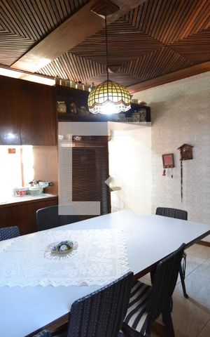 Casa à venda com 180m², 3 quartos e 3 vagasCopa