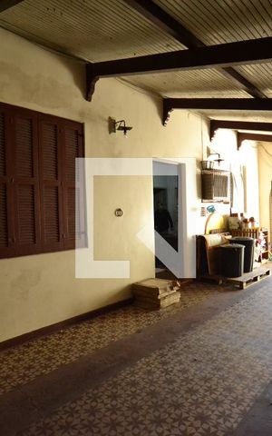 Casa à venda com 180m², 3 quartos e 3 vagasGaragem