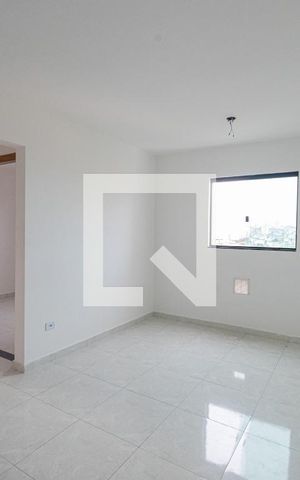 Apartamento à venda com 40m², 2 quartos e sem vaga Apartamento à venda com 40m², 2 quartos e sem vagaSala
