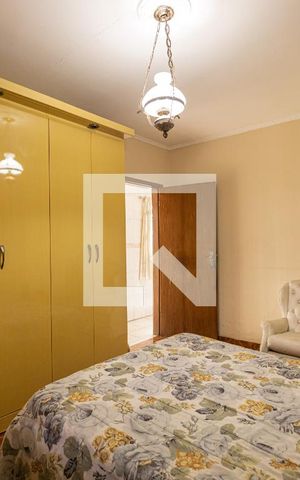 Casa à venda com 500m², 2 quartos e 4 vagas Casa à venda com 500m², 2 quartos e 4 vagasQuarto 1
