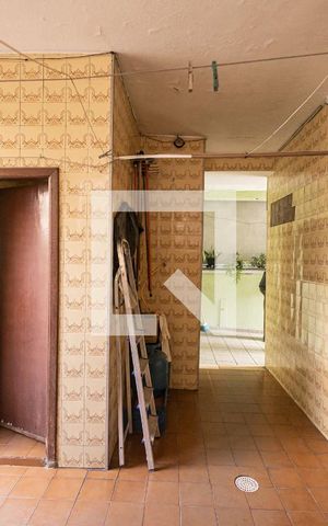 Casa à venda com 500m², 2 quartos e 4 vagas Casa à venda com 500m², 2 quartos e 4 vagasÁrea de Serviço