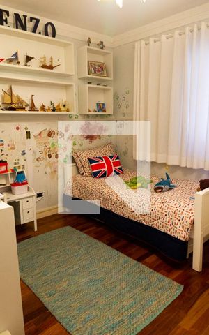 Apartamento à venda com 136m², 4 quartos e 2 vagas Apartamento à venda com 136m², 4 quartos e 2 vagasSuíte 2