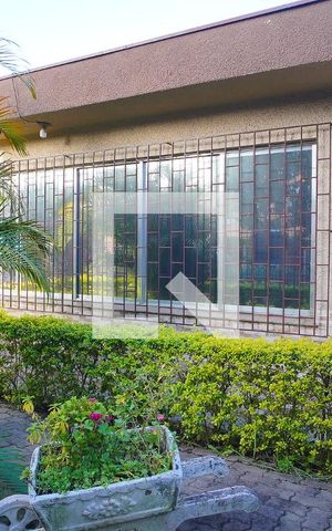 Casa à venda com 300m², 3 quartos e 2 vagasÁrea Externa