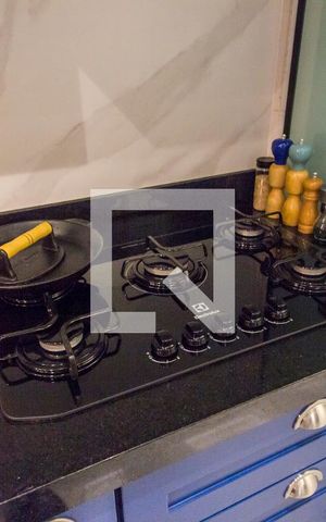 Apartamento para alugar com 112m², 2 quartos e 2 vagasDetalhe cozinha