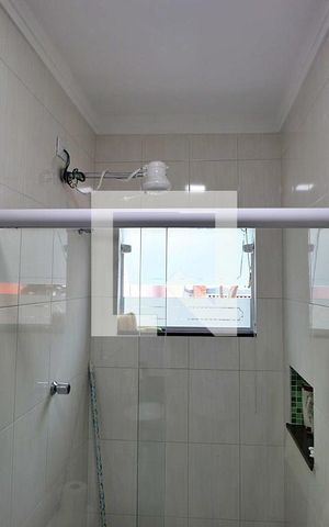 Casa à venda com 250m², 3 quartos e 6 vagasSuíte 2 - Banheiro