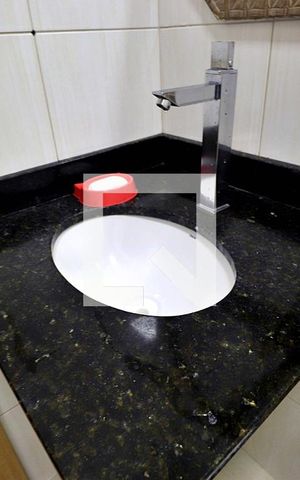 Casa à venda com 250m², 3 quartos e 6 vagasBanheiro Social