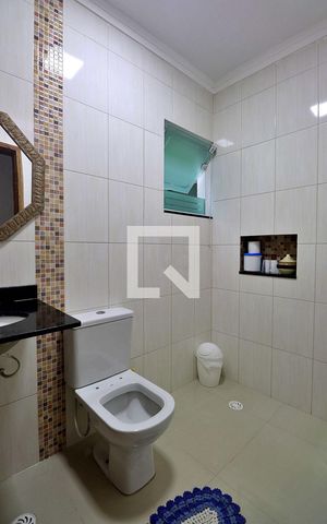 Casa à venda com 250m², 3 quartos e 6 vagasBanheiro Social