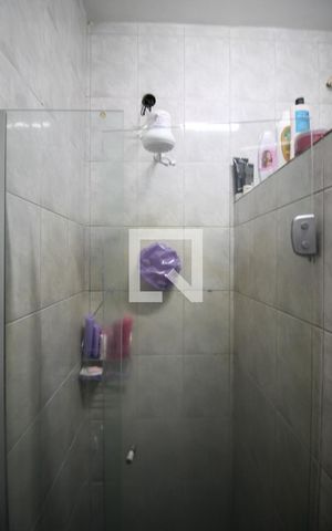 Apartamento à venda com 73m², 2 quartos e 1 vagaBanheiro Social