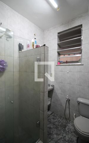 Apartamento à venda com 73m², 2 quartos e 1 vagaBanheiro Social
