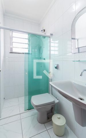 Casa à venda com 160m², 5 quartos e 2 vagasBanheiro 2