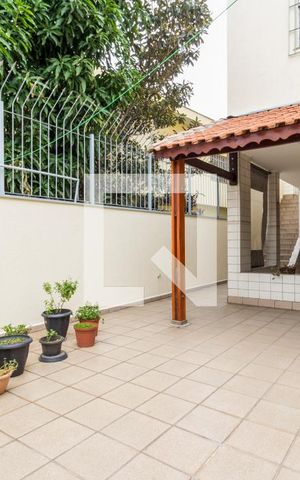Casa à venda com 160m², 5 quartos e 2 vagasQuintal