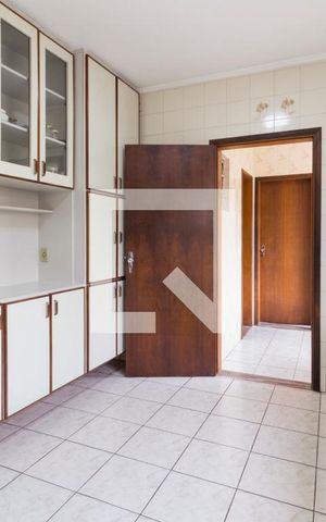 Casa à venda com 160m², 5 quartos e 2 vagasCozinha
