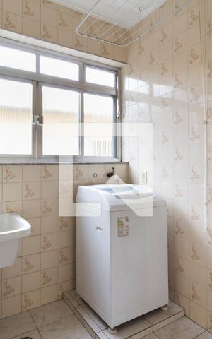 Casa à venda com 160m², 5 quartos e 2 vagasÁrea de Serviço