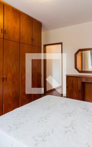 Casa à venda com 160m², 5 quartos e 2 vagasSuíte