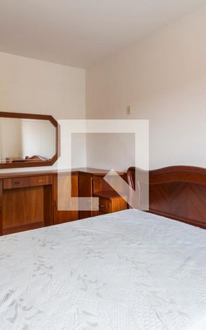 Casa à venda com 160m², 5 quartos e 2 vagasSuíte