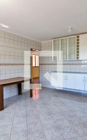 Casa à venda com 320m², 5 quartos e 10 vagasCozinha