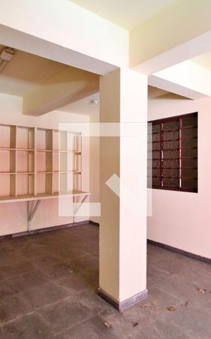 Casa à venda com 320m², 5 quartos e 10 vagasGaragem