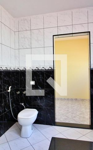 Casa à venda com 320m², 5 quartos e 10 vagasBanheiro da Suíte